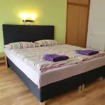 Laguna Apartmanhaz Apartman *